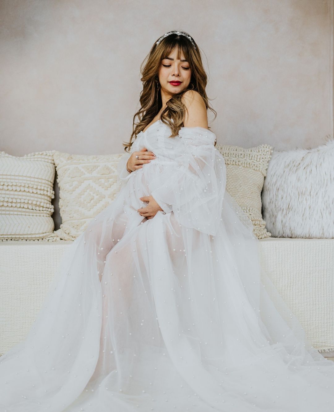 Odette” White Fluffy Tulle Maternity Robes Women Long Dress – Rent Me  Winnipeg
