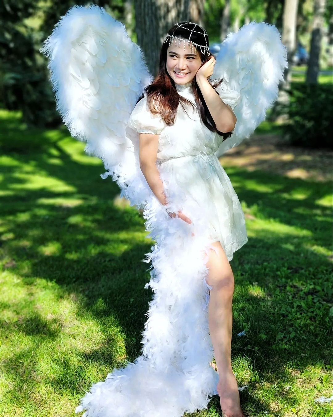 Angel Wings With Feathers For Photoshoot For Rent